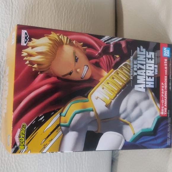 banpresto Other - BNIB My Hero Academia the Amazing Heros vol. 8 Mirio Togata Figure